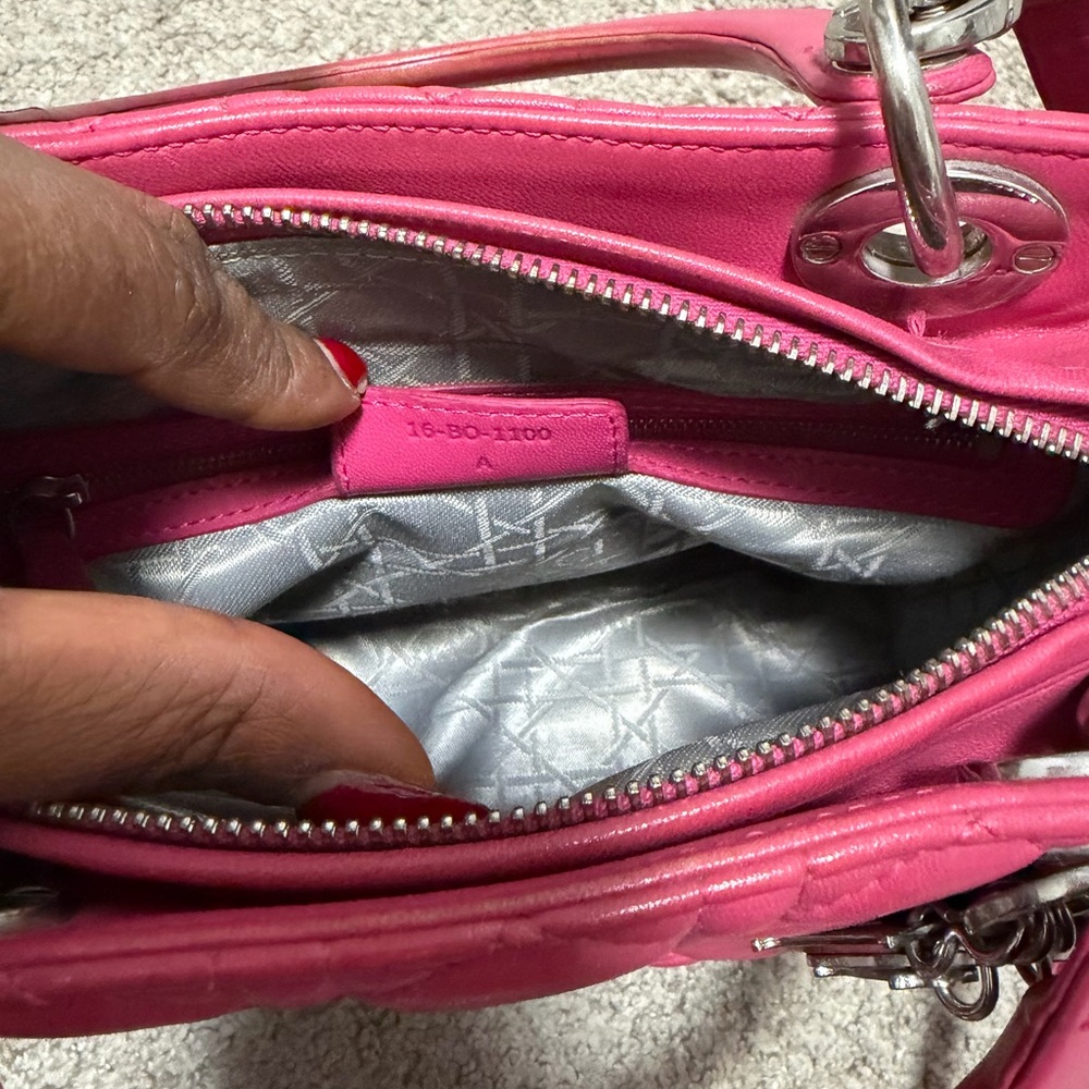 Pink Quilted Handbag - Picture 9 of 9
